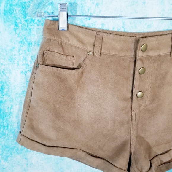 Hollister Tan Faux Suede High Waist Shorts - Picture 2 of 13